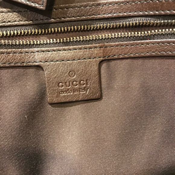 Gucci GG monogrammed canvas and leather handbag - Picture 12 of 16